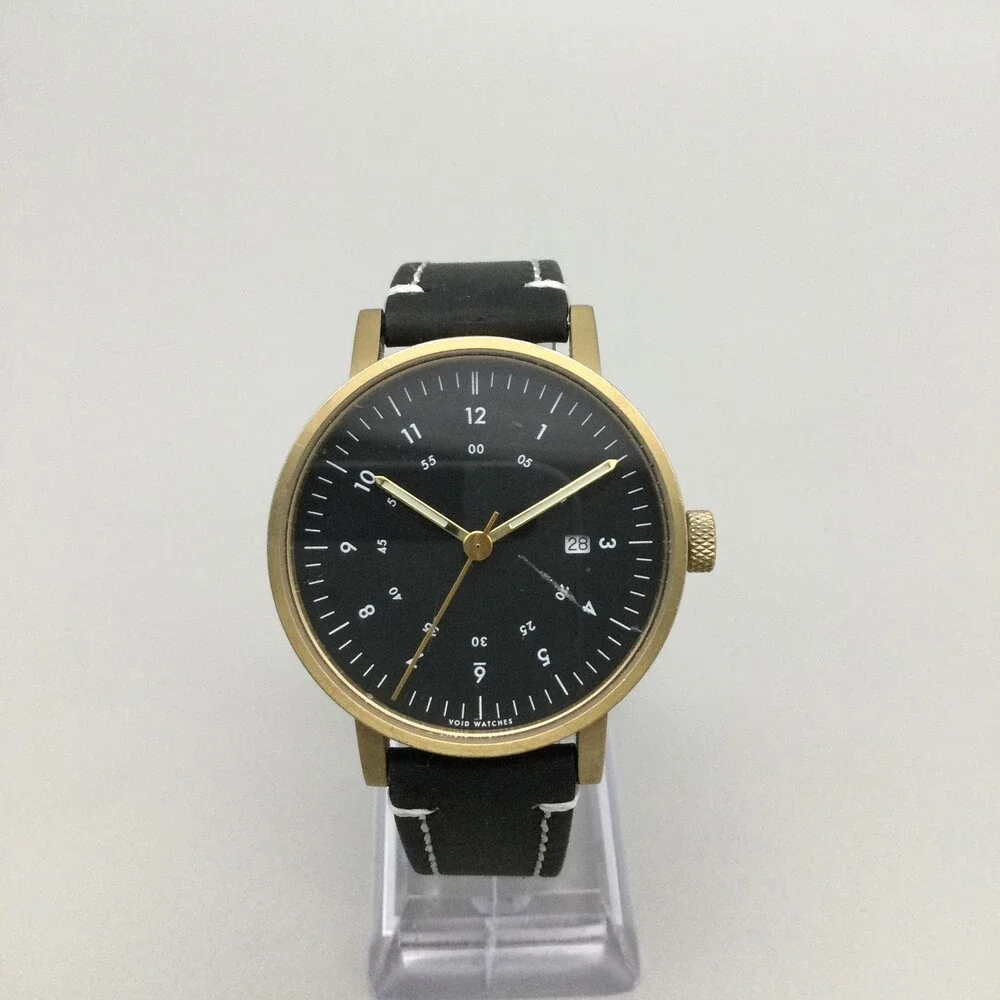 VOID Mens Watch 38mm Black Dial Gold Tone Leather Date V03B New Battery